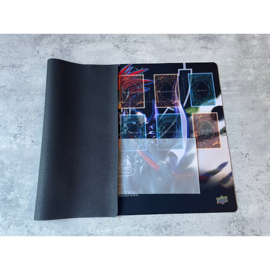 Yu-Gi-Oh! 600x350mm 5DS Gorz T - Board Game Gi recension och pris